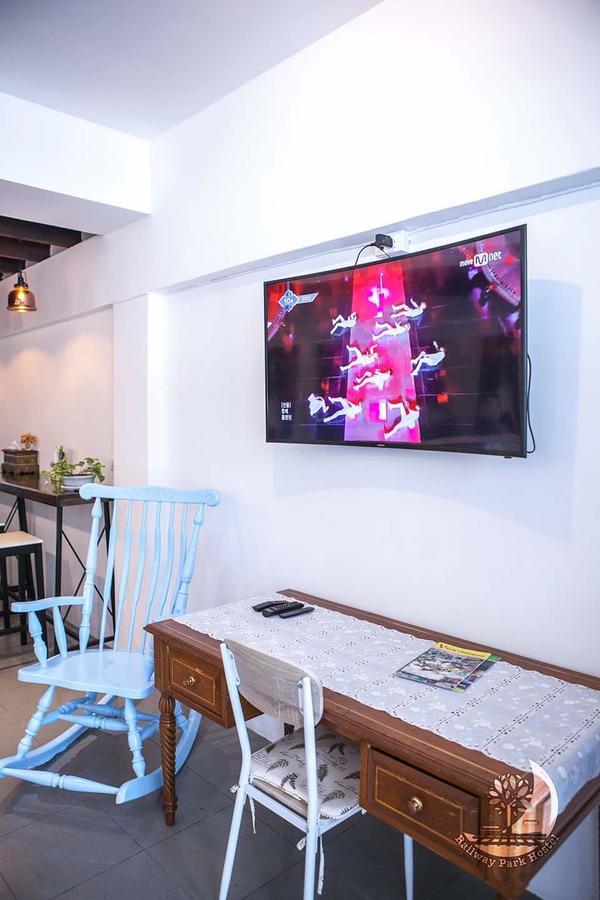 Railway Park Hostel Chiang Mai Extérieur photo